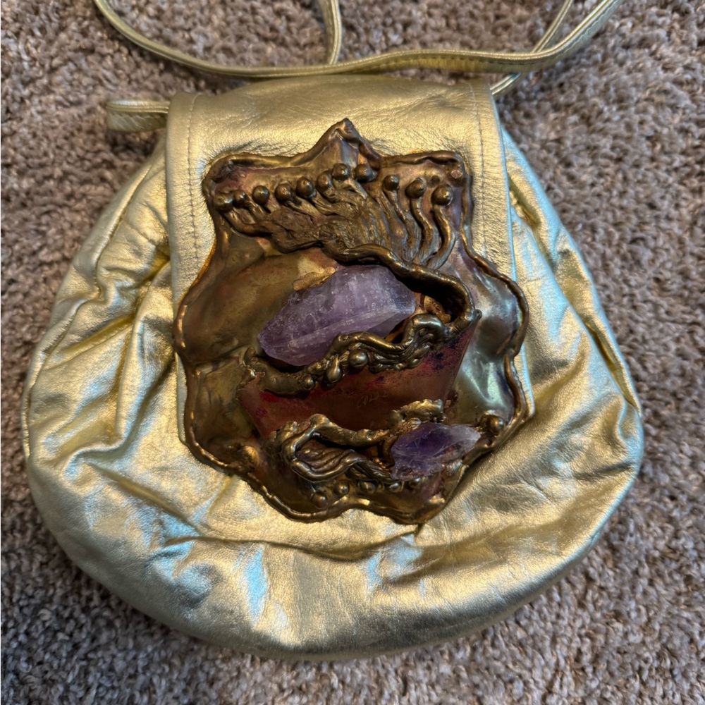 SALE🍁 🪐Vintage 1970s Carvalhu Copa Collection Amethyst brass leather bag.